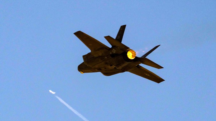 Финландия получи първия си постоянен F-35: стелт изтребителите се приближават до Русия