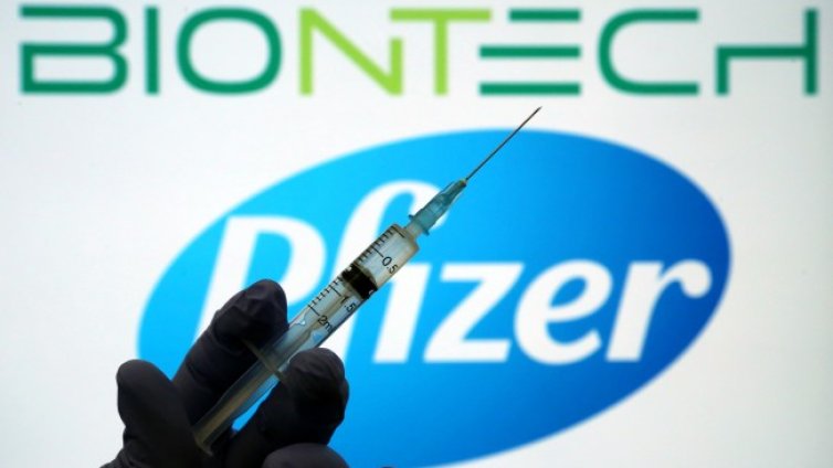 Ангелов, Мутафчийски, Маджаров... Днес започва ваксинирането в България