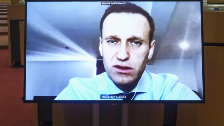 Русия с ултиматум: Навални да се върне или го чака затвор