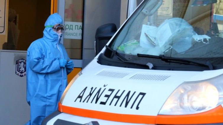 Внучка търси истината за смъртта на дядо си в COVID отделение