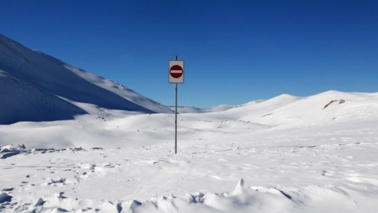 Опасност от лавини в планините