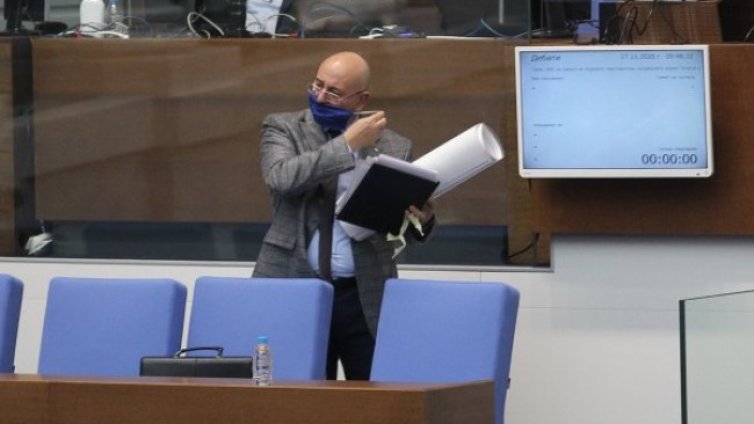 Пловдив бил пред наводнение, спрели изтичането на води в Марица 