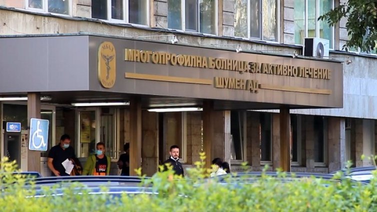 Изписаха шестмесечно бебе с коронавирус в Шумен