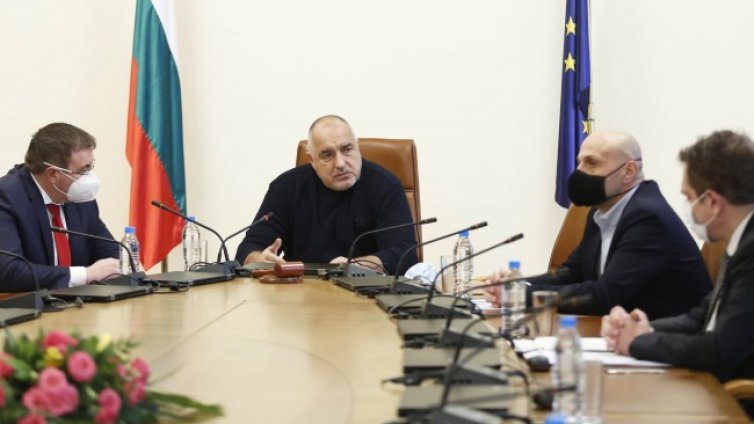 Официално: Извънредната епидемична обстановка удължена до 30 април