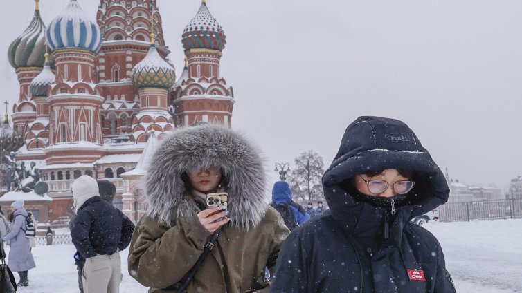 Кремъл действа бързо, инфлуенсърите и богаташите на прицел