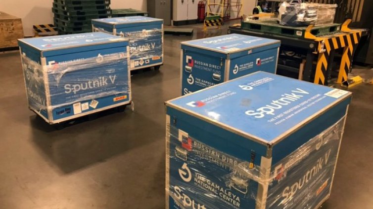 Русия предлага на ЕС 100 млн. дози от ваксината "Спутник V" 