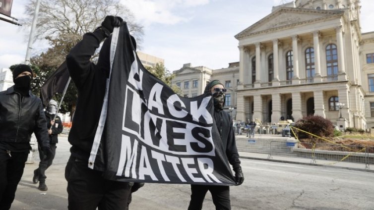 Толерантно: Номинираха Black Lives Matter за Нобелова награда за мир