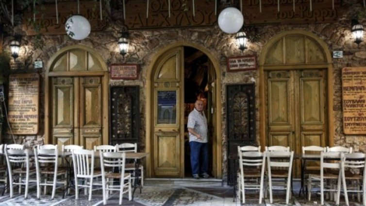 Пред фалит: Заведенията в Гърция - на ръба на оцеляване