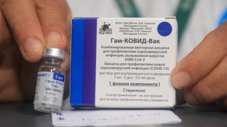 Защо ваксината Sputnik V се превръща във фаворит в борбата с COVID?