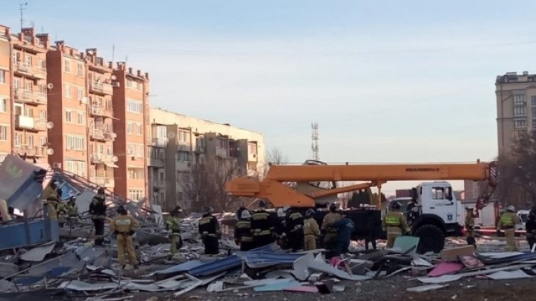 Експлозия разруши супермаркет във Владикавказ