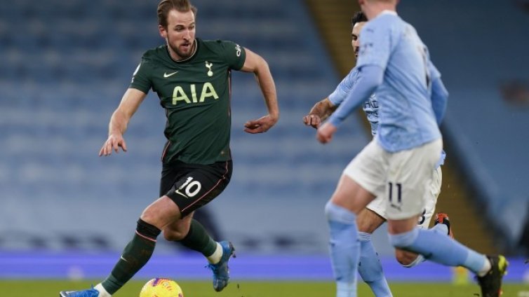 Без спирка: Сити помете и Тотнъм, Гюндоган пак с два гола