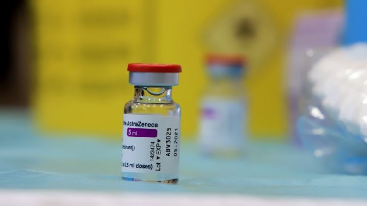 Проф. Гетов: Предполага се, че ваксините ще създават поне 2-годишен имунитет