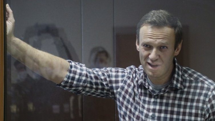 Навални е преместен в нов затвор, близките му не знаят къде