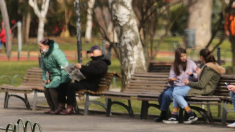 Слънчево, температурите стигат до 17 градуса