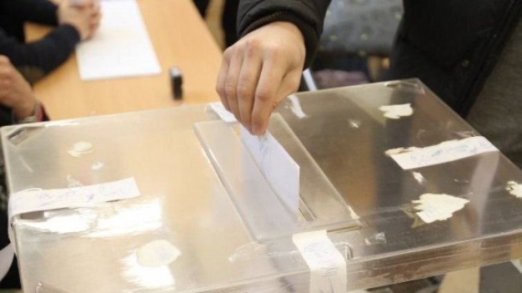 Тренд: ГЕРБ със сериозна преднина пред БСП и ИТН 