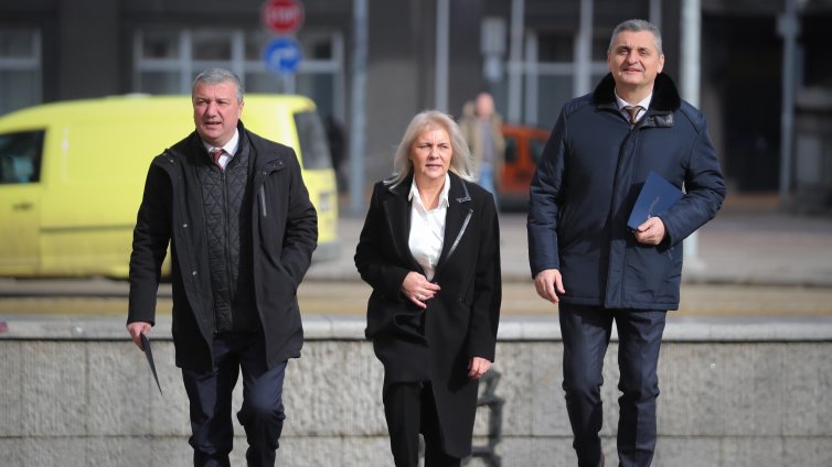 БСП-ОЛ при Йотова: Усеща се социалното напрежение СНИМКИ