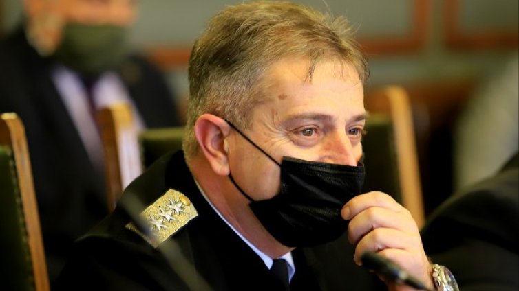 Адм. Ефтимов: Големи надежди се възлагат на самолетите Ф-16