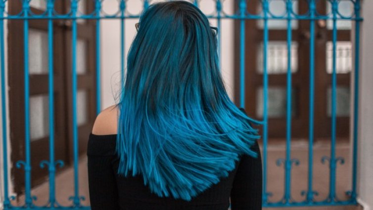 Тенденция: Коса в ледено синьо