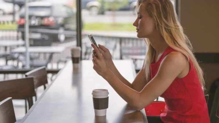 Зодиите, пристрастени към технологиите