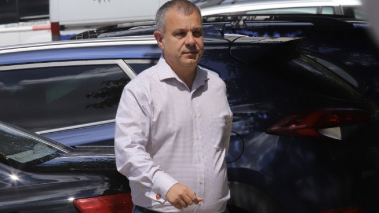 Кошлуков зове за друга дата за вота, на 11 юли е финалът на Евро 2020