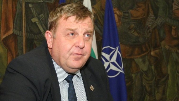 Каракачанов към Заев: Друже, българите не пасем трева! 