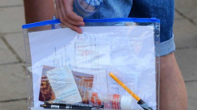 Вълнения на учениците преди матурите &ndash; да не се разболеят от COVID-19