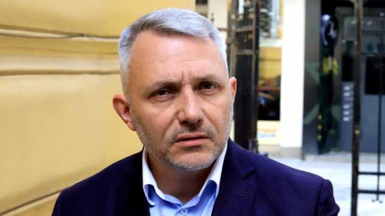 Хаджигенов: Коалицията води преговори с нови партньори 