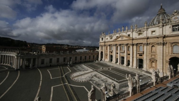 За първи път: Българин ще отслужи молебен в базиликата Сан Пиетро