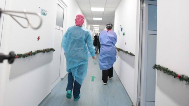 МЗ с критерии за болниците за помощи в пандемията 
