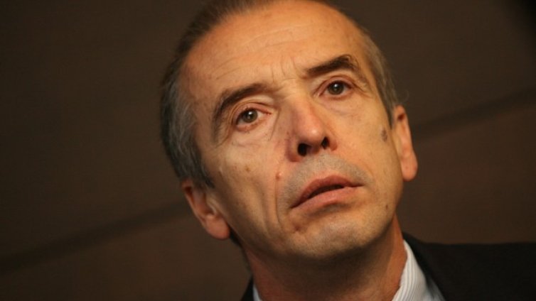 Доц. Мангъров няма да е в левите листи за вота 