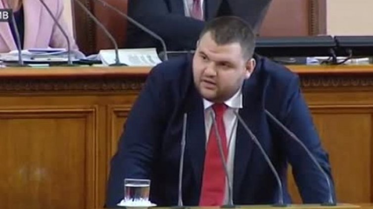 Пеевски иска отмяна на санкциите, предприел е правни действия в САЩ