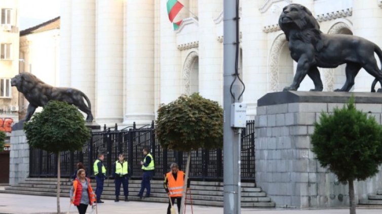 Два протеста днес - пред ВСС и Съдебната палата