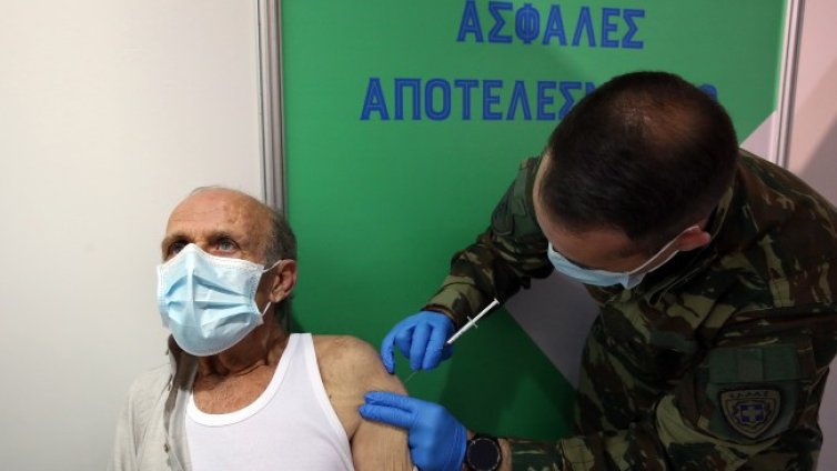 До края на август вариантът "Делта" ще е доминиращ в Гърция