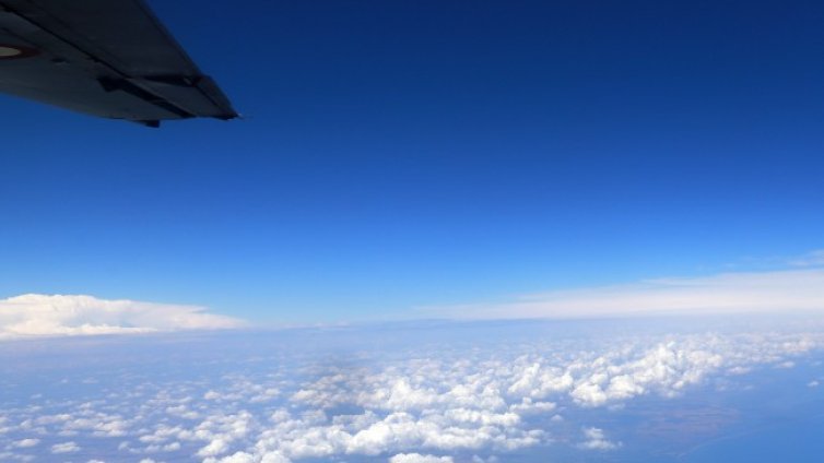 Руски бойни самолети с тренировки в Черно море