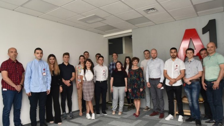 А1 приветства 16 даровити студенти в своята Лятна академия