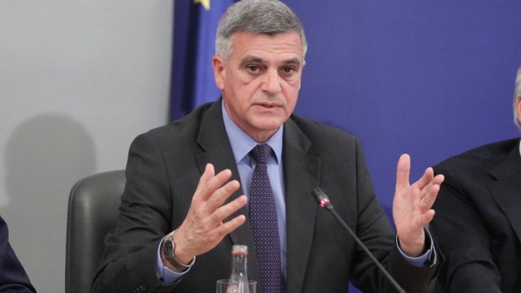 Янев: Идеята за оставане на служебното правителство е екзотична