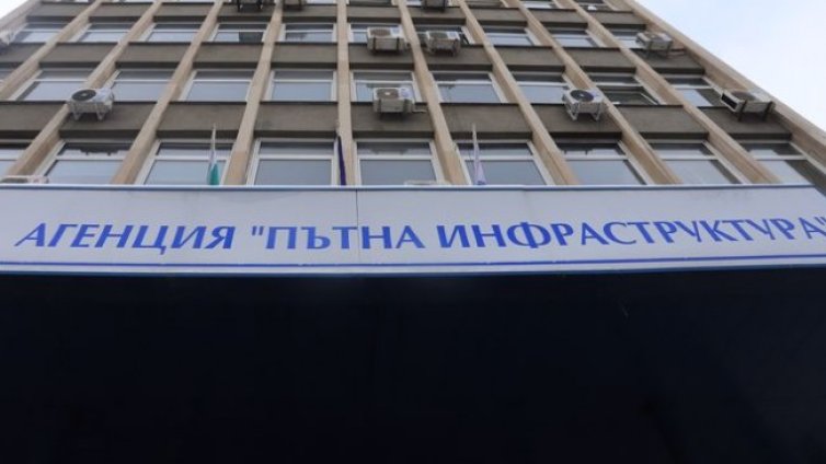 Николай Михайлов поема ръководството на АПИ?