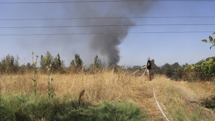 Три нови пожара в рамките на 5 часа в Пиринско, свикват спешна среща
