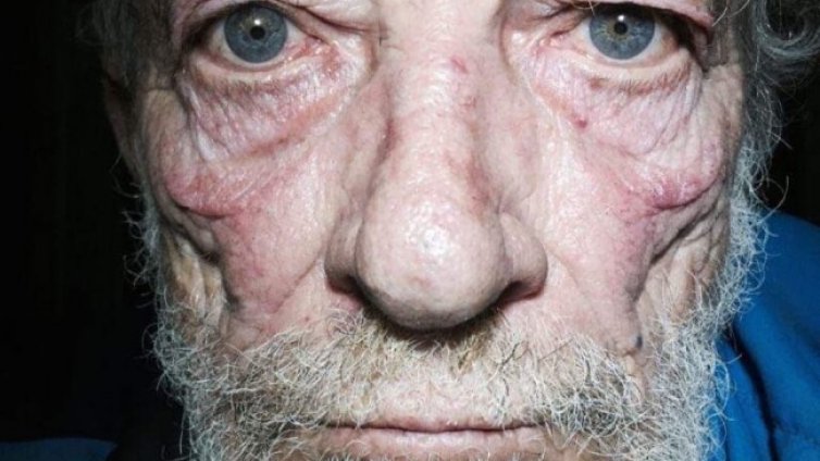 Италианският Робинзон Крузо напусна Будели, свиква с цивилизацията