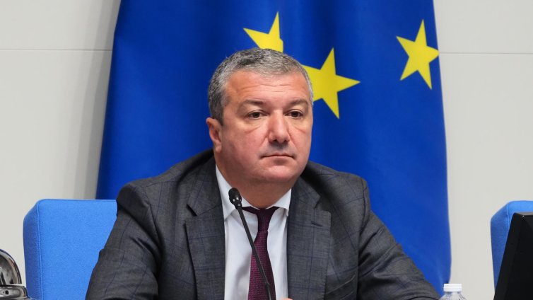 Стойнев: Големи промени в проектобюджета не могат да се правят