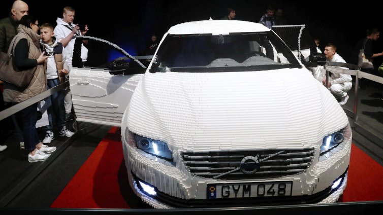 Volvo съкращава 3000 работни места, главно в Швеция