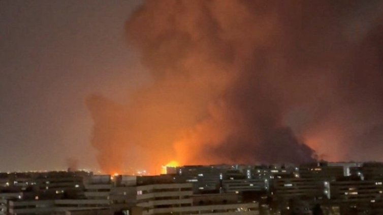 Експлозии и жертви в иранско пристанище