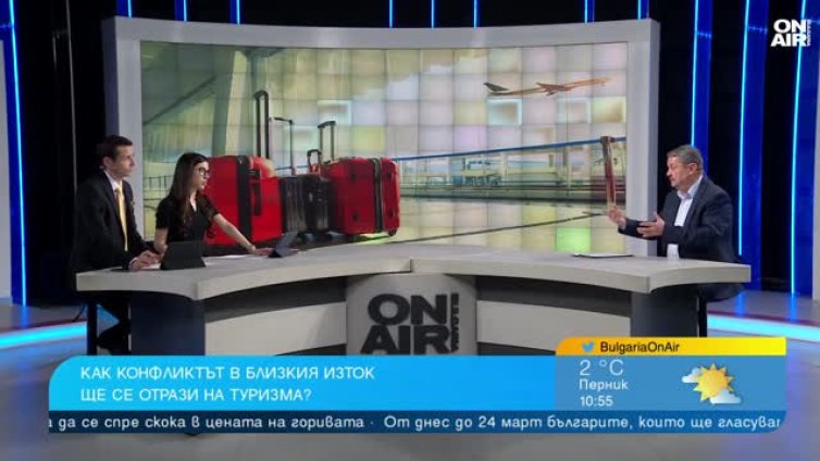 Защо България не организира съвместни евакуационни полети с Гърция и Турция?