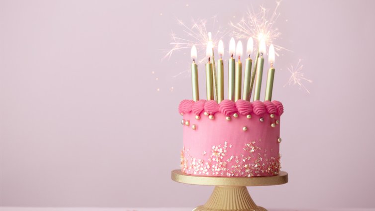 Дъщерята на Сантра на 4 г., певицата показа снимки от партито