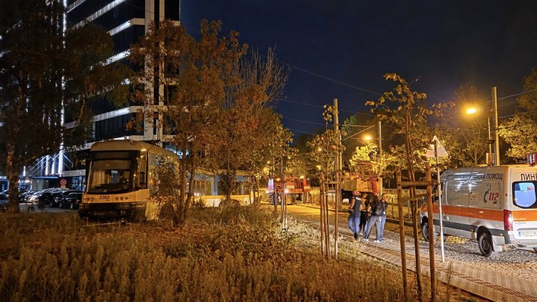 Пореден инцидент: Трамвай 5 дерайлира в Бъкстон