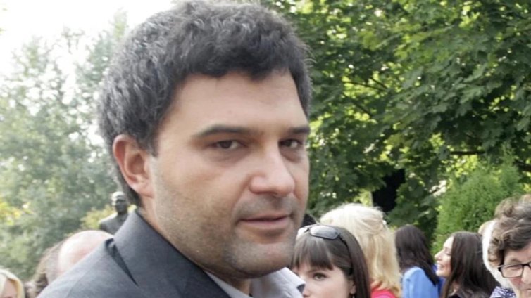 Мистерията "Тодор Славков" се разплита: В него проговорила Людмила и му вменила мисия