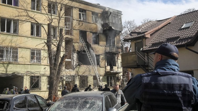 Над 100 000 руснаци и 30 000 украинци съжителстват без сблъсъци в Дубай