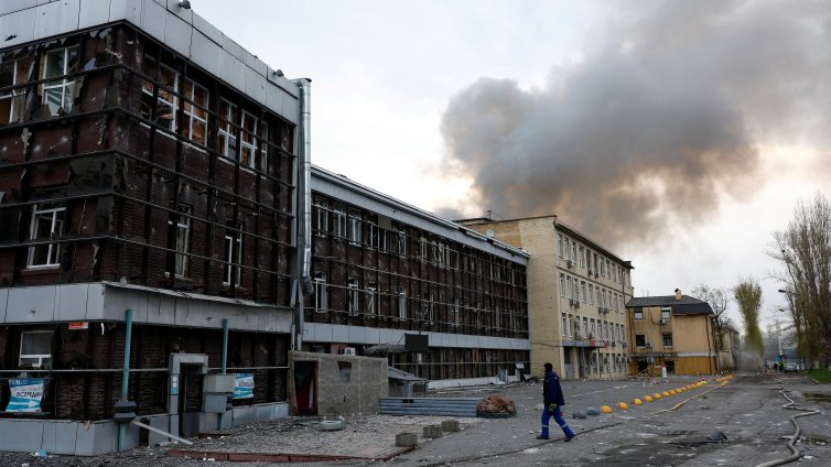 Смъртоносната сива зона: Руската победа при Курск връща войната в Суми