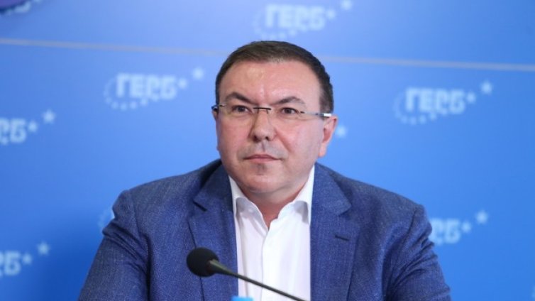 Ангелов с предупреждение: Предстоят тежки седмици