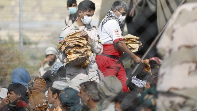 Тежка продоволствена криза в Афганистан заради войната и климата